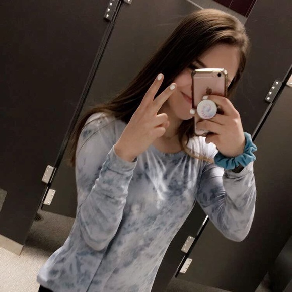 Meet your Posher, Alli - Picture 1 of 1